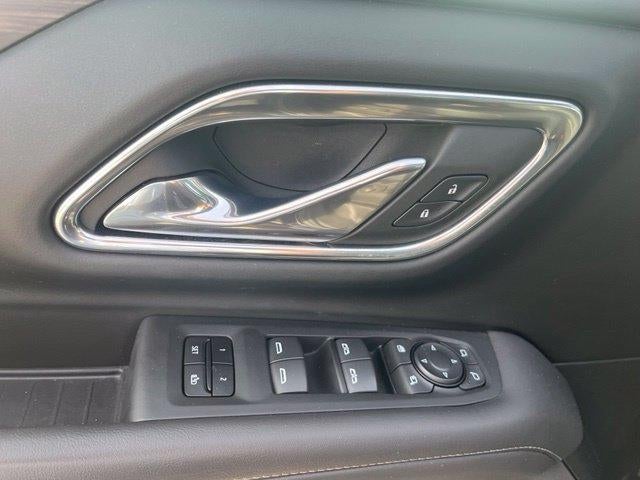 2023 Chevrolet Suburban 4WD LT