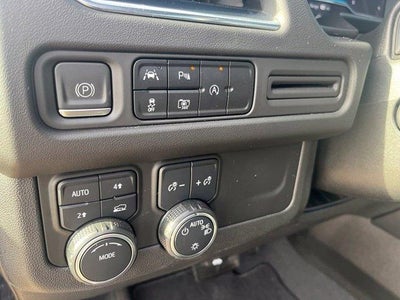 2023 Chevrolet Suburban 4WD LT