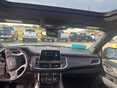 2023 Chevrolet Suburban 4WD LT