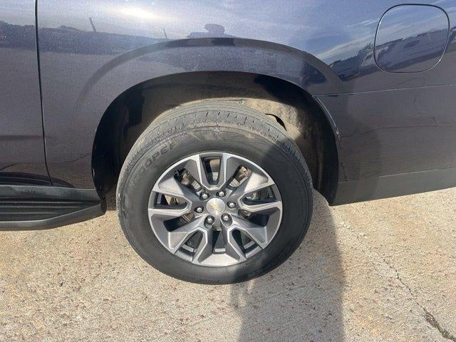 2023 Chevrolet Suburban 4WD LT