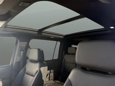 2023 Chevrolet Suburban 4WD Z71