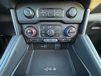 2023 Chevrolet Suburban 4WD Z71