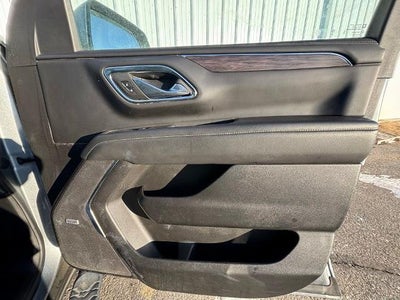 2023 Chevrolet Suburban 4WD Z71