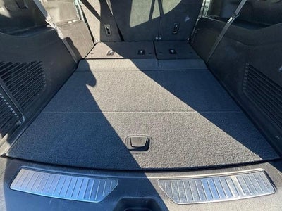 2023 Chevrolet Suburban 4WD Z71