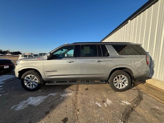 2023 Chevrolet Suburban 4WD Z71