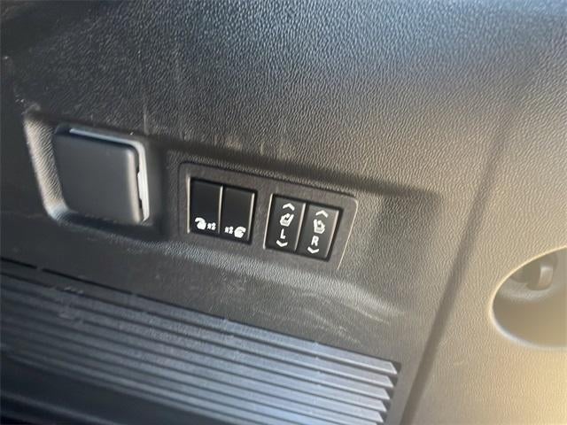 2023 Chevrolet Tahoe 4WD High Country