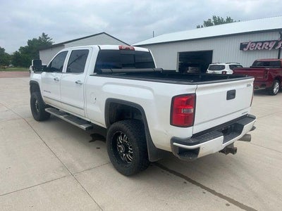 2015 GMC Sierra 2500 HD Crew Cab Standard Box 4-Wheel Drive Denali