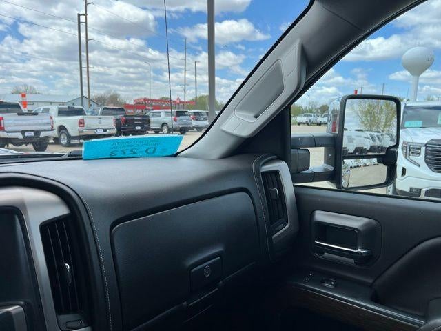 2019 GMC Sierra 2500 HD Crew Cab Standard Box 4-Wheel Drive Denali