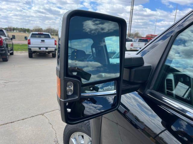 2019 GMC Sierra 2500 HD Crew Cab Standard Box 4-Wheel Drive Denali