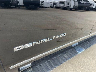 2019 GMC Sierra 2500 HD Crew Cab Standard Box 4-Wheel Drive Denali