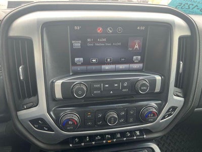 2015 GMC Sierra 2500HD available WiFi Crew Cab Standard Box 4-Wheel Drive SLT