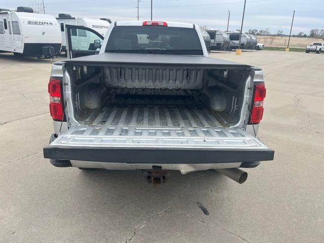 2015 GMC Sierra 2500HD available WiFi Crew Cab Standard Box 4-Wheel Drive SLT