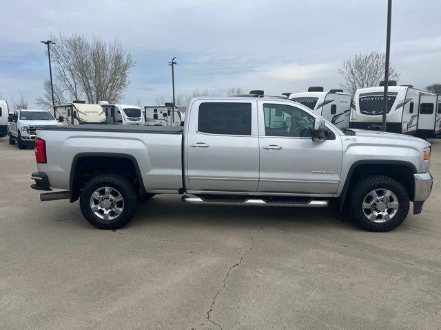2015 GMC Sierra 2500HD available WiFi Crew Cab Standard Box 4-Wheel Drive SLT