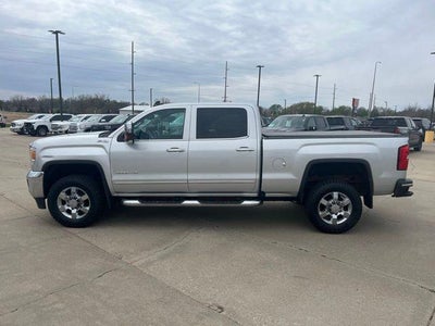 2015 GMC Sierra 2500HD available WiFi Crew Cab Standard Box 4-Wheel Drive SLT