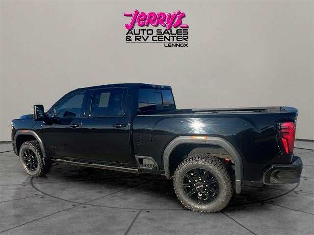 2024 GMC Sierra 2500 HD Crew Cab Standard Box 4-Wheel Drive AT4