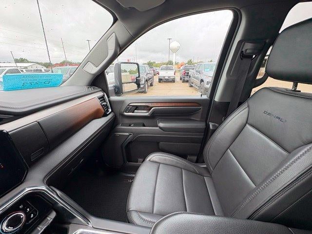 2024 GMC Sierra 2500 HD Crew Cab Standard Box 4-Wheel Drive Denali