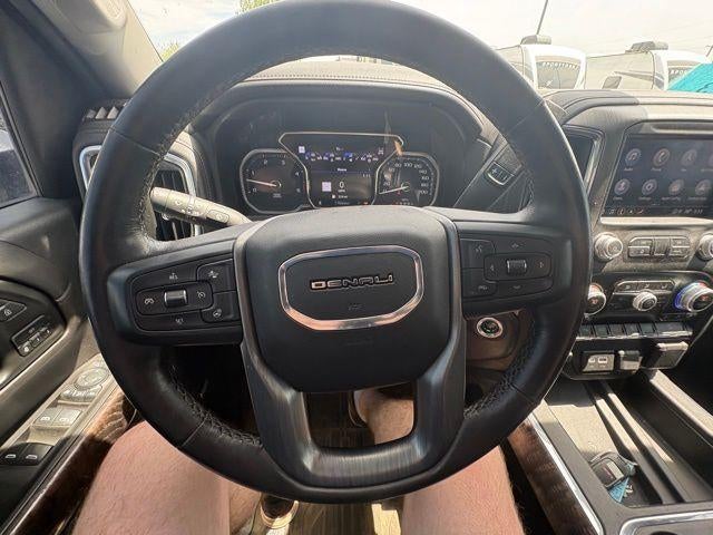 2021 GMC Sierra 2500 HD Crew Cab Standard Box 4-Wheel Drive Denali