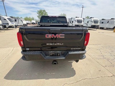 2021 GMC Sierra 2500 HD Crew Cab Standard Box 4-Wheel Drive Denali