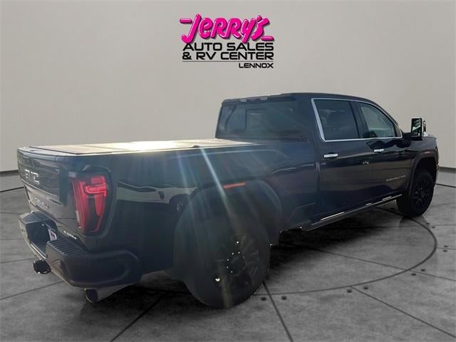 2023 GMC Sierra 2500 HD Crew Cab Standard Box 4-Wheel Drive Denali