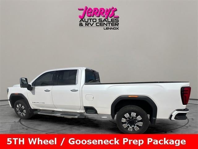 2024 GMC Sierra 2500 HD Crew Cab Long Box 4-Wheel Drive Denali