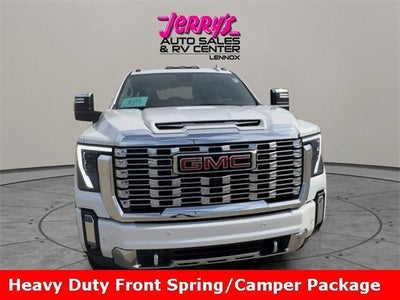 2024 GMC Sierra 2500 HD Crew Cab Long Box 4-Wheel Drive Denali