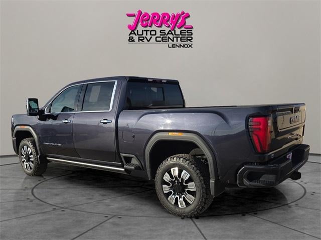 2024 GMC Sierra 2500 HD Crew Cab Standard Box 4-Wheel Drive Denali