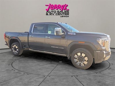 2024 GMC Sierra 2500 HD Crew Cab Standard Box 4-Wheel Drive Denali