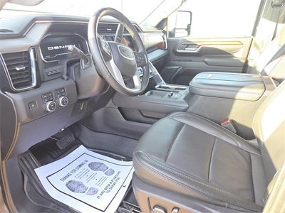 2024 GMC Sierra 2500 HD Crew Cab Standard Box 4-Wheel Drive Denali
