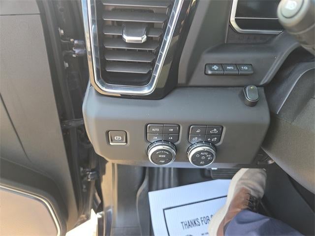 2024 GMC Sierra 2500 HD Crew Cab Standard Box 4-Wheel Drive Denali