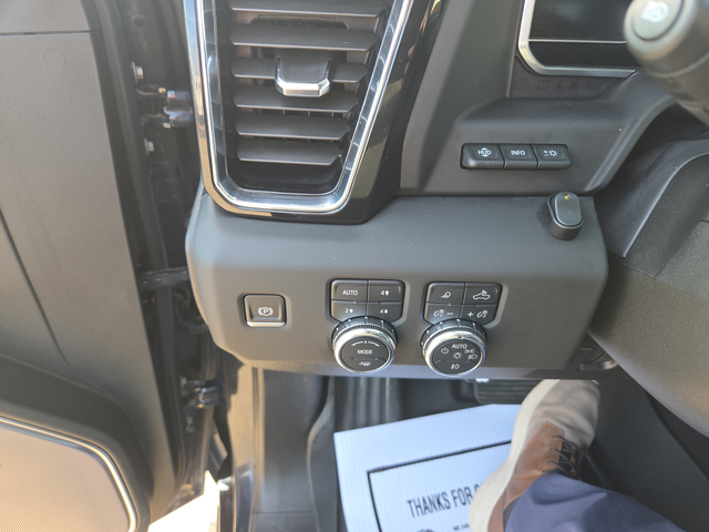 2024 GMC Sierra 2500 HD Crew Cab Standard Box 4-Wheel Drive Denali