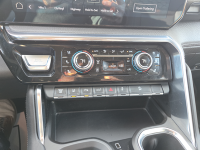 2024 GMC Sierra 2500 HD Crew Cab Standard Box 4-Wheel Drive Denali