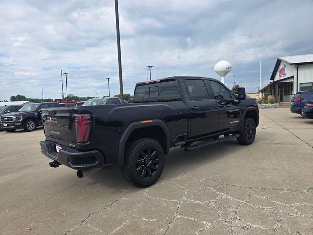 2026 GMC Sierra 2500 HD Crew Cab Standard Box 4-Wheel Drive AT4