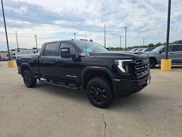 2026 GMC Sierra 2500 HD Crew Cab Standard Box 4-Wheel Drive AT4