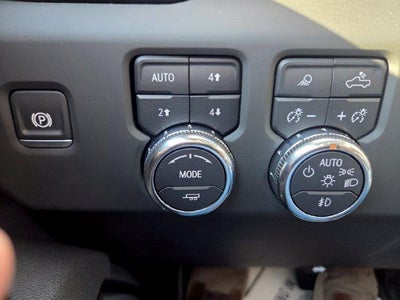 2025 GMC Sierra 2500 HD Crew Cab Standard Box 4-Wheel Drive AT4