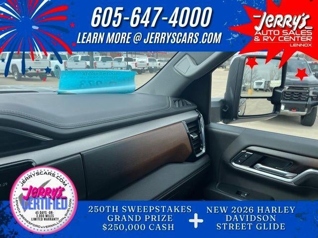 2025 GMC Sierra 2500 HD Crew Cab Standard Box 4-Wheel Drive Denali