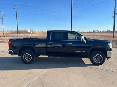 2021 GMC Sierra 2500 HD Crew Cab Standard Box 4-Wheel Drive SLT