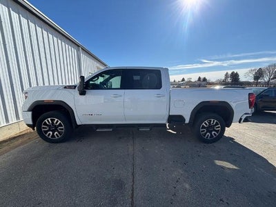 2022 GMC Sierra 2500 HD Crew Cab Standard Box 4-Wheel Drive AT4