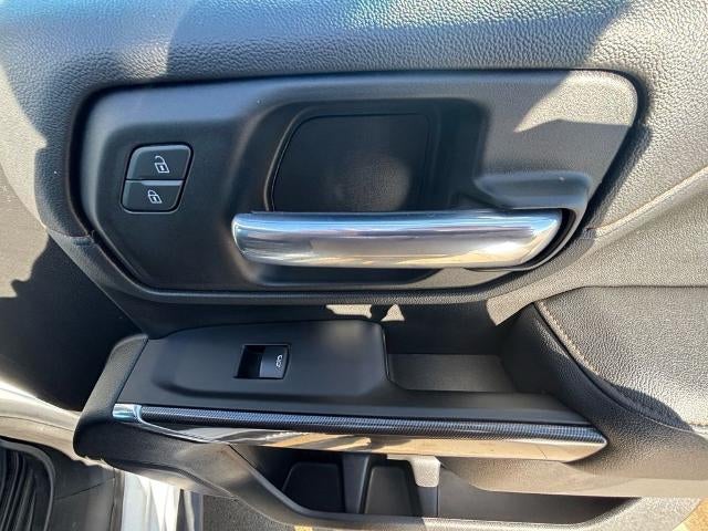 2022 GMC Sierra 2500 HD Crew Cab Standard Box 4-Wheel Drive AT4