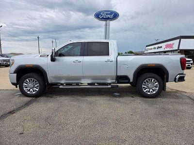 2022 GMC Sierra 2500 HD Crew Cab Standard Box 4-Wheel Drive Denali