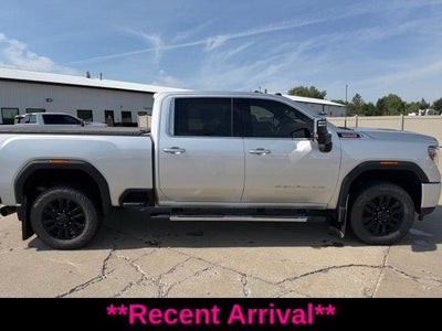2021 GMC Sierra 2500 HD Crew Cab Standard Box 4-Wheel Drive Denali