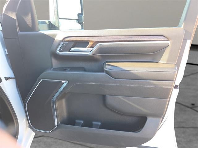 2024 GMC Sierra 3500HD Crew Cab Standard Box 4-Wheel Drive SLE