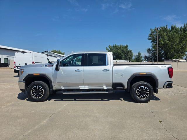 2020 GMC Sierra 3500HD Crew Cab Standard Box 4-Wheel Drive SLT