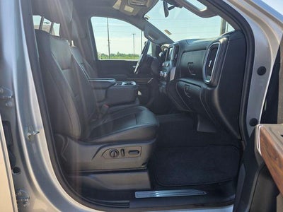 2020 GMC Sierra 3500HD Crew Cab Standard Box 4-Wheel Drive SLT