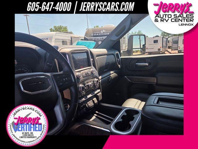 2022 GMC Sierra 3500HD Crew Cab Standard Box 4-Wheel Drive Denali