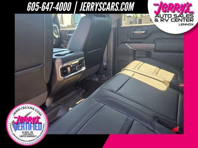 2022 GMC Sierra 3500HD Crew Cab Standard Box 4-Wheel Drive Denali