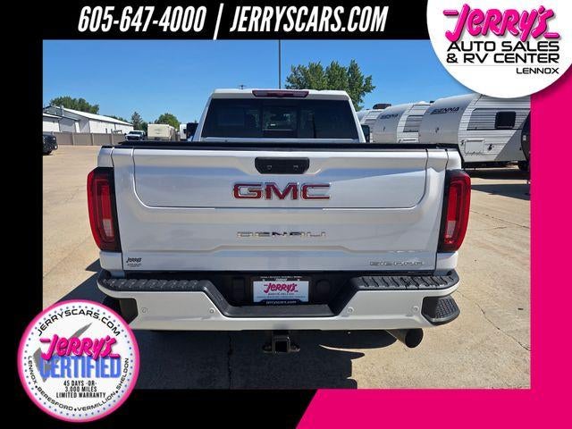 2022 GMC Sierra 3500HD Crew Cab Standard Box 4-Wheel Drive Denali