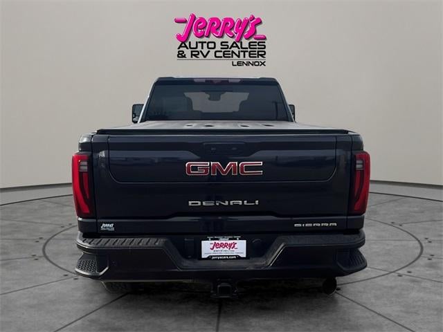 2024 GMC Sierra 3500HD Crew Cab Standard Box 4-Wheel Drive Denali