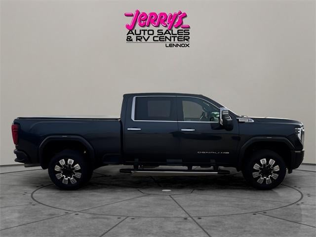2024 GMC Sierra 3500HD Crew Cab Standard Box 4-Wheel Drive Denali