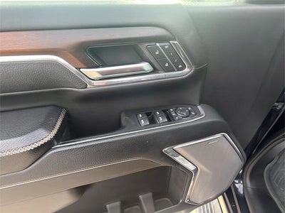 2024 GMC Sierra 3500HD Crew Cab Standard Box 4-Wheel Drive Denali