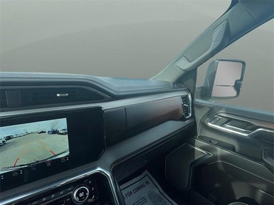 2024 GMC Sierra 3500HD Crew Cab Standard Box 4-Wheel Drive Denali